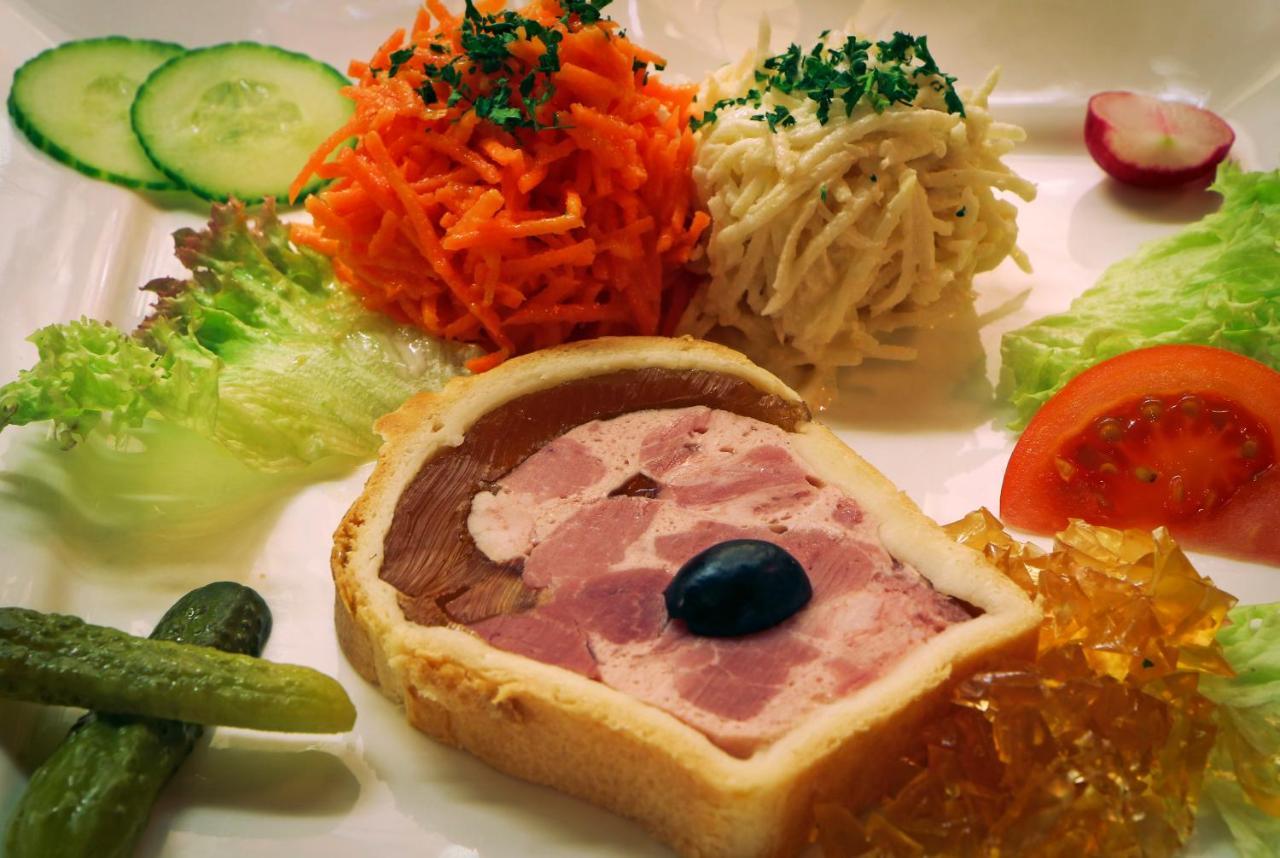 Logis Hotel Restaurant Hostellerie De L'Etoile Wasselonne Eksteriør billede
